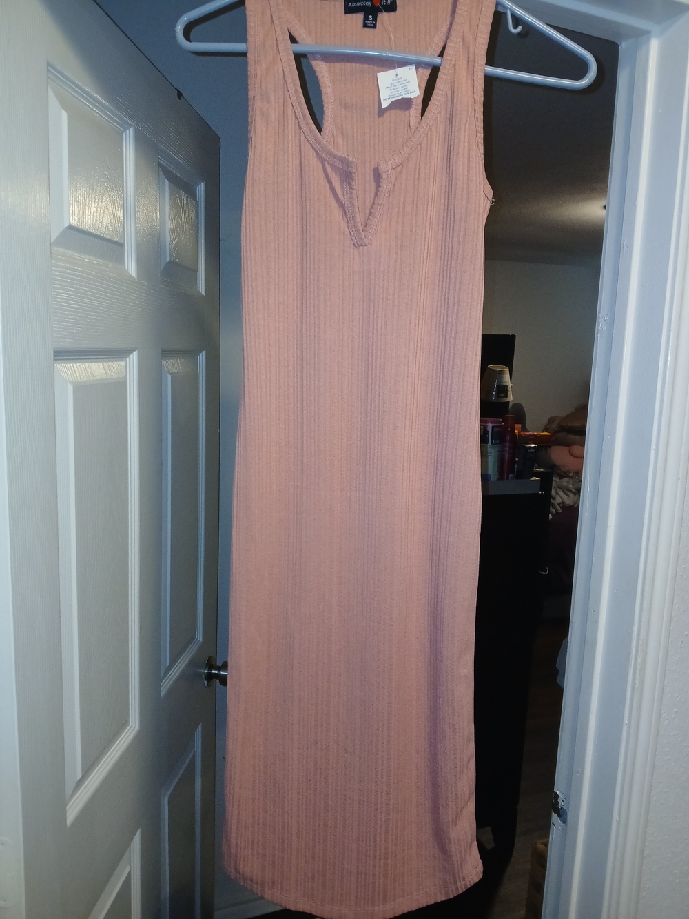 Absolutely Love It NWT  Ribbed Midi Dress